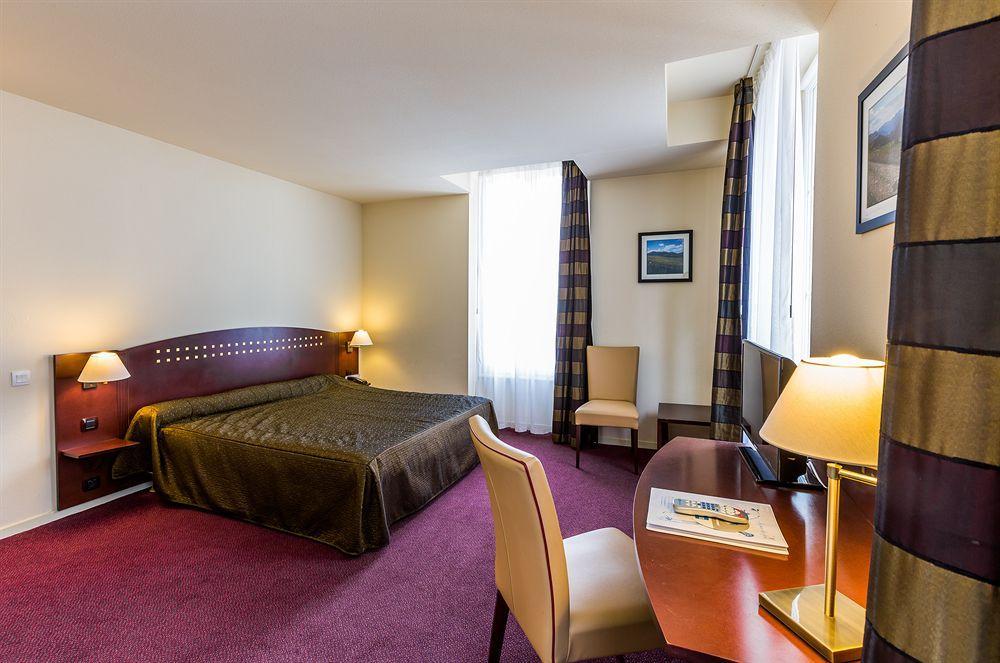 Hotel Du Parc เลอมงต์-ดอร์ ภายนอก รูปภาพ