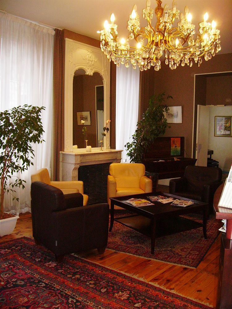Hotel Du Parc เลอมงต์-ดอร์ ภายนอก รูปภาพ